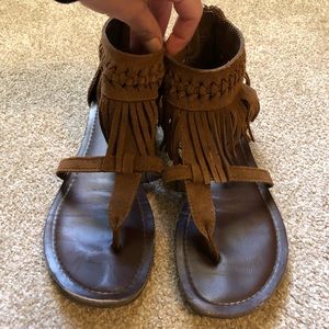 Minnetonka Sandals
